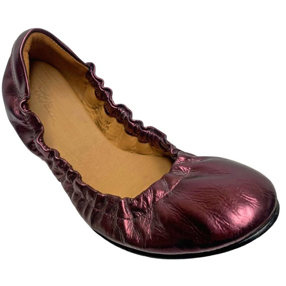 LL Bean Plum Metallic Leather Elasticized Ballet Flats - Picture 2 of 10